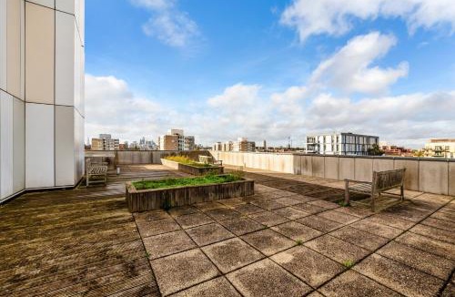 Lansbury Apartment | Luxury 2 bed 2 bath apartment in Canary Wharf