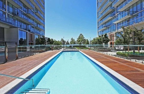 St. Lawrence Condo | Luxury 3bd-3 bath condo with spectacular views 🌅 of the Lake & Toronto islands.