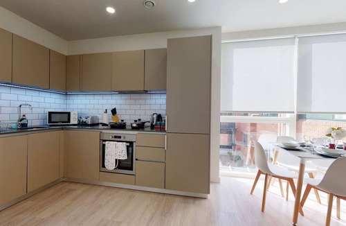 Stevenage Apartment | Luxury Apartment - Town Centre North Stevenage