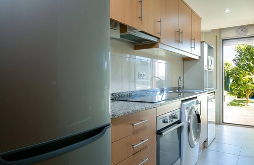 Vilatenim Apartment | Luxury Apartment with Private Pool & Garden in Figueres