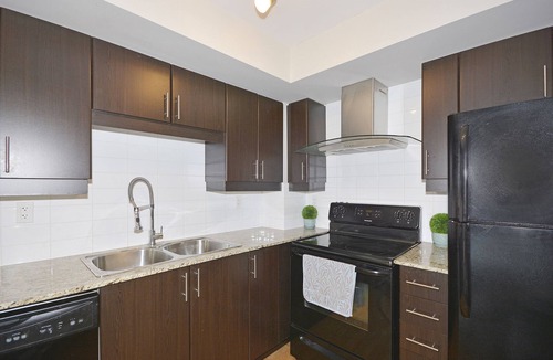 Bendale Apartment | Luxury Condo in Heart of Scarborough with Close Proximity to All Entertainment