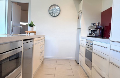 Hanmer Springs Apartment | Luxury Corner Apartment In Central Hanmer Springs.