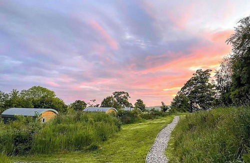 Sutton-in-Craven Cottage | Luxury farm stays made simple.