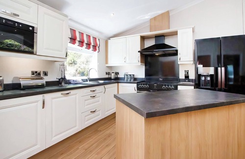 Lochgoilhead Ski Chalet | Luxury Lodge 5 bed Hot Tub