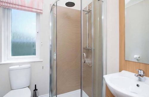 Lochgoilhead Ski Chalet | Luxury Lodge 5 bed Hot Tub