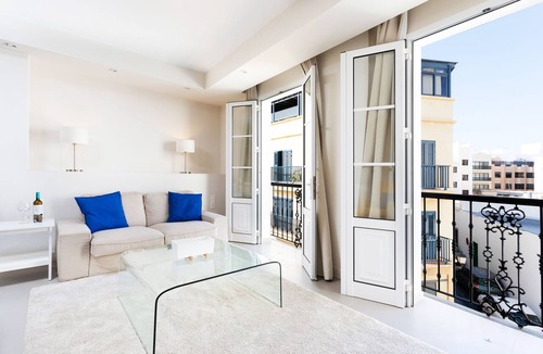 Arrecife Apartment | Luxury loft in the center of Arrecife. Very spacious and bright. Newly renovated!