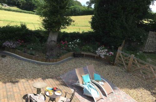 Burley Apartment | Luxury New Forest Barn, ideal for couples