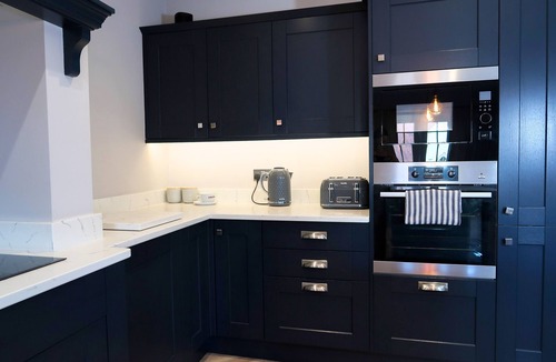 Doncaster Apartment | Luxury Penthouse Apartment | Secure Parking