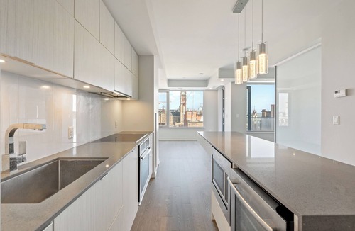 Byward Market - Parliament Hill Bed & Breakfast | Luxury Retreat in the Heart of Ottawa/Parliament