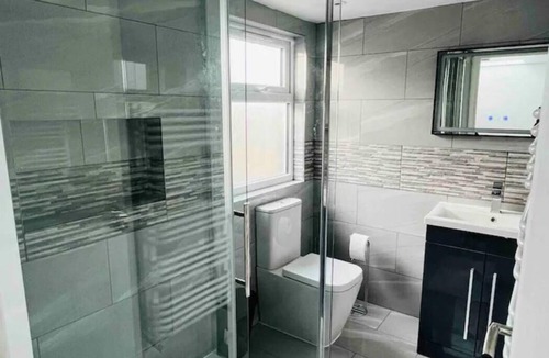 Stratford and New Town Apartment | Luxury rooms in London - PeacePods
