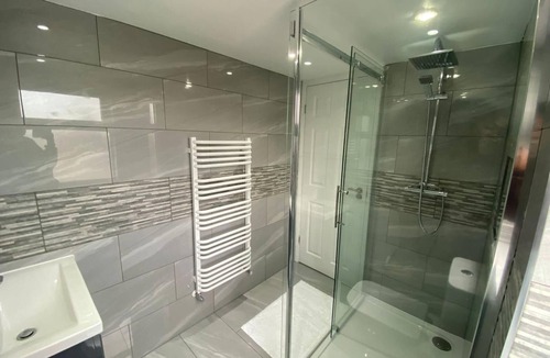 Stratford and New Town Apartment | Luxury rooms in London - PeacePods