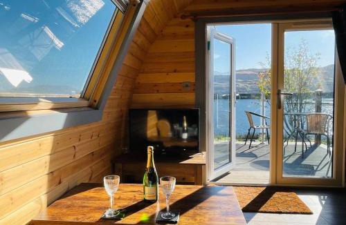 Lerags Apartment | Luxury Seafront Pod & Private Sauna Near Oban