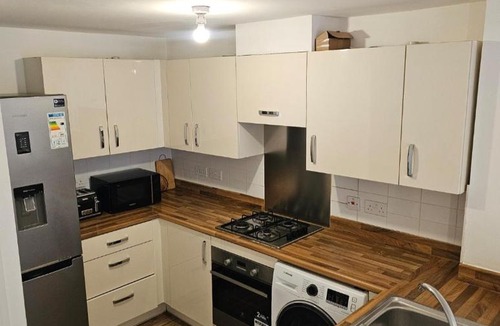 Dartford House | Luxury Smart Double Room - Free Parking - Dartfort Central