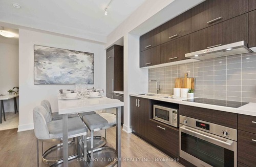 Unionville Condo | Luxury Suite in DT Markham Core w/Parking. Amenities. Close to restaurants&malls