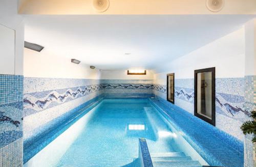 Palau Villa | Luxury Villa in Girona with Indoor Pool & Garden Base for Costa Brava, France and Barcelona