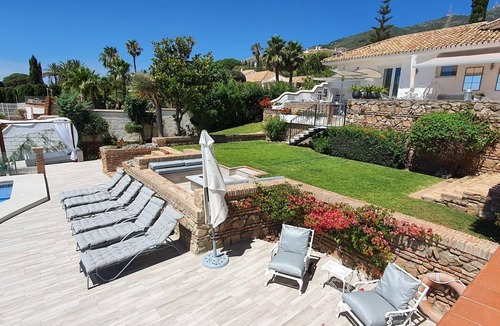 Rancho Domingo Villa | LUXURY VILLA IN MALAGA WITH HEATED POOL