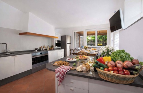 Sorrento Villa | Luxury Villa with Private SPA, Heated Jacuzzi, Pool and Sea-View Terrace
