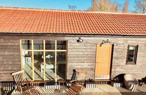 Sudbury Cottage | Mac Shack Cottage - UK32376