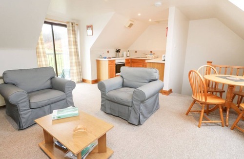 Loch Tay Cottage | Mackintosh, Kinloch Rannoch