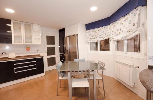 Rosas House | Madrid sofia resort