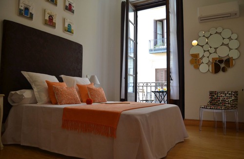Sol Apartment | MADRID-SOL-GATE PLAZA MAYOR, New Apartment, Comodo, modern design.
