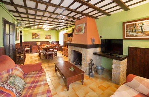 Fontcoberta House | Magnificient 19th century country house with pool, barbecue porch, garden,.