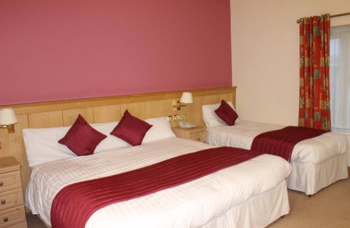 Irvinestown Hotel | Mahons Hotel