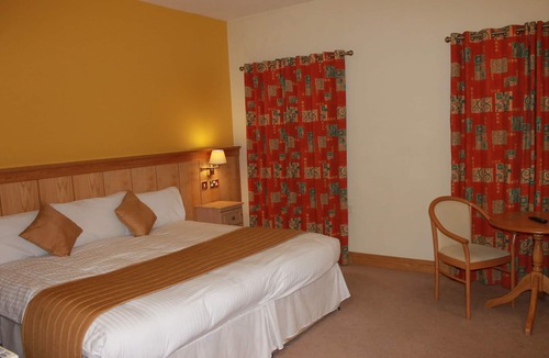 Irvinestown Hotel | Mahons Hotel
