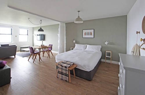 John O'Groats Apartment | Maidens Jean - 1 Bed Luxury Studio Apartment