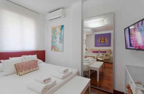Campos Eliseos Apartment | Malagueta Beach