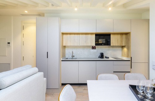 Malaga Historic Centre Apartment | Marqués de Velazquez 4B