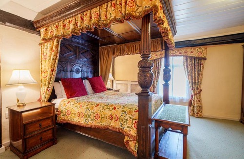 Brentwood Hotel | Marygreen Manor