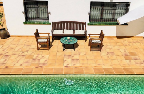 Sant Cugat del Valles Apartment | "Mas Blanc": to visit Barcelona in a different way. Your mediterranean refuge with garden and swimming-pool near city centre and the best beaches.
