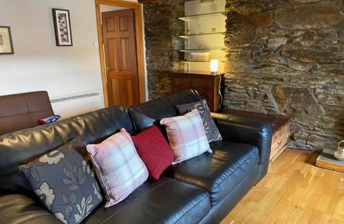 Lochgilphead House | Mawenyoupe