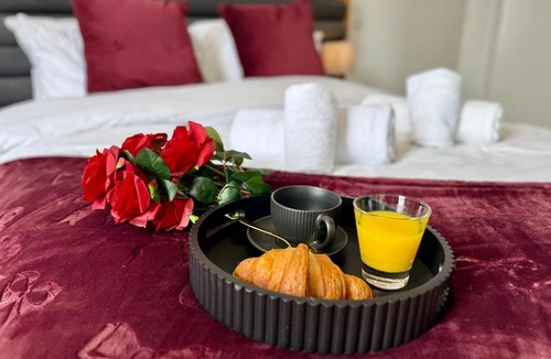 Luton Hotel | Maya Hotel