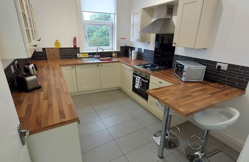 Ayr Apartment | Maze Rented Accommodation
