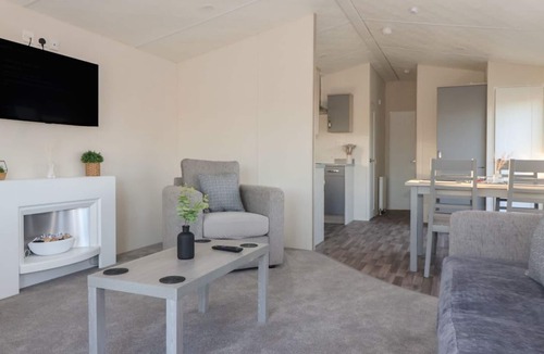 Great Hatfield Cabin | Meadows Park 4, Hornsea