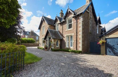 Crieff House | Merlindale