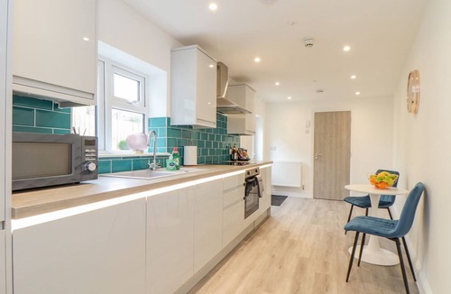 Camborne Cottage | MEWS RETREAT, pet friendly, character holiday cottage in Camborne