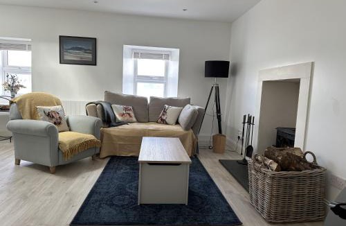 Cairndow House | Mid- Village Croft