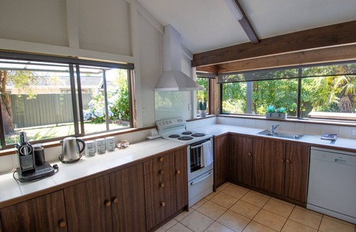 Springlands Hotel | Middle Park Motel