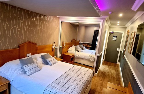 Paisley Hotel | Mill & Brae