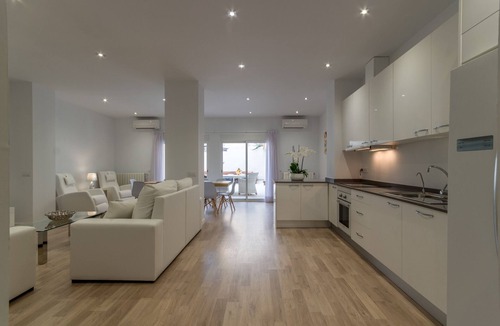 Foners Ski Chalet | Miquel Santandreu 40, TownHouse 5StarsHome Mallorca.