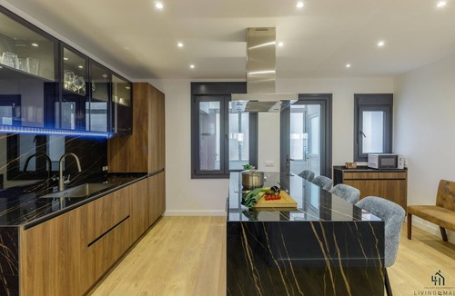 La Caleta Apartment | Miramar Luxe Beach Apartment Living4Malaga