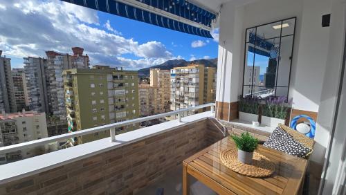Torremolinos City Centre Apartment | MOCAHomes Apartamento Congreso DownTown