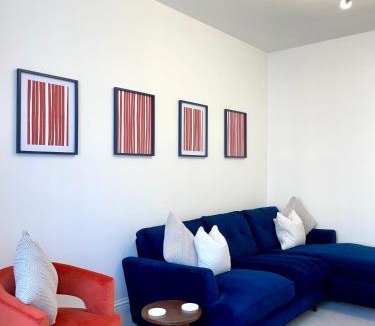 Peterhead Apartment | Modern 2-bedroom apartment with parking, Peterhead