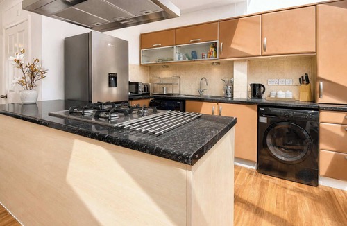 North Stifford House | Modern 3BDR Family House in North Stifford