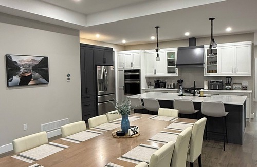 Grand Bend Villa | Modern 4,000+ sq ft Oasis in Grand Bend. Perfect for large families or groups!