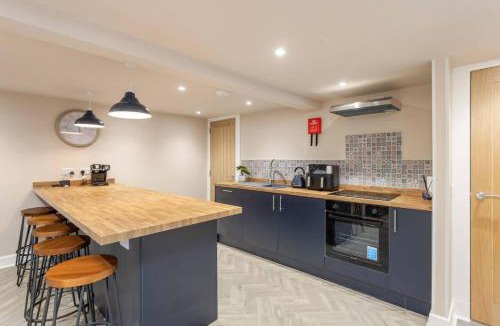 East Lothian Apartment | Modern 4 Bedroom Apartment, Edinburgh.