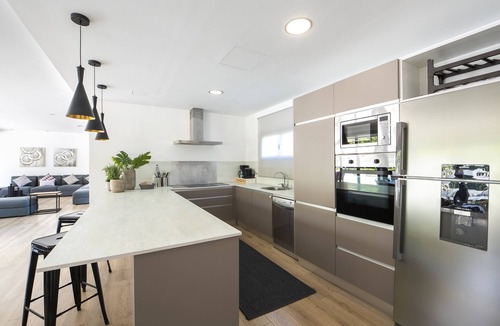 Santa Ponsa Villa | MODERN 6 SUITES-VILLA CLOSE TO THE BEACH. BIG POOL&GARDEN AND PLAY AREA